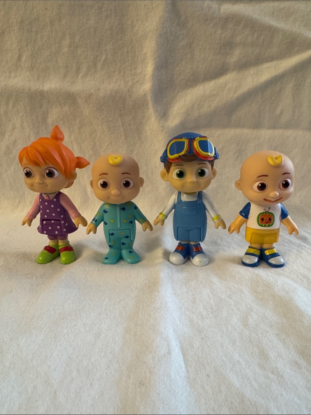 Cocomelon Complete Kids Toy Figures Set